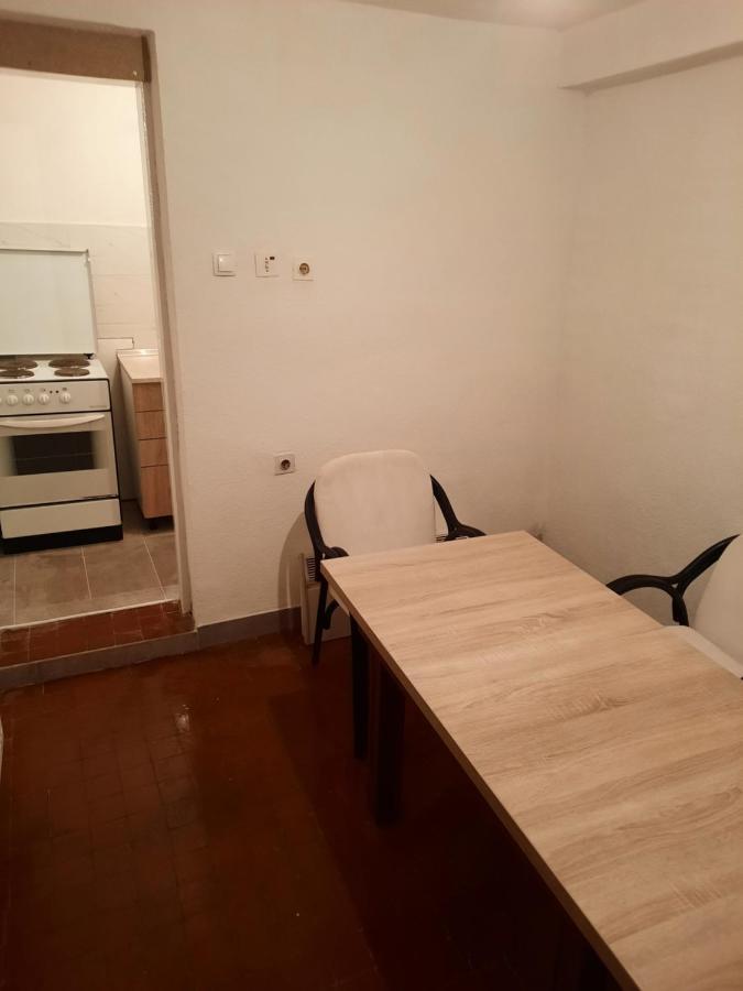 Apartmani Aleksandar Nevesinje Exteriör bild